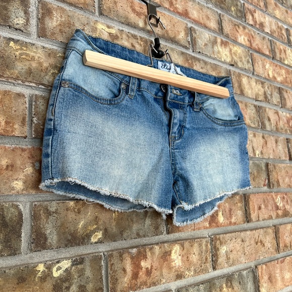 Blue Crush Blue Jean Shorts - Picture 7 of 11
